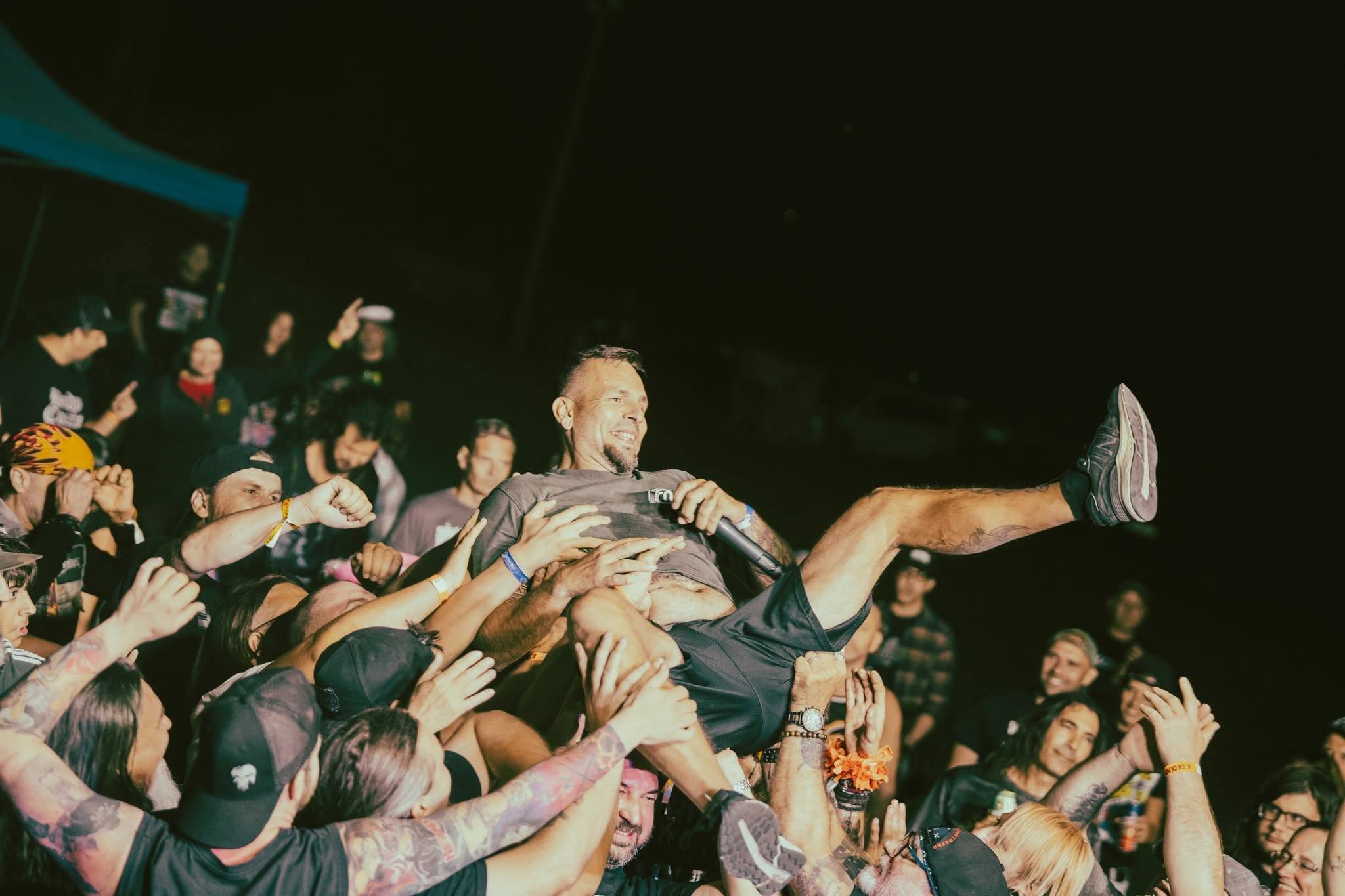 Don Gatto - Új klippel jelentkezett az éppen Európa turnén tartózkodó szekszárdi hardcore zenekar: 'Meerane'